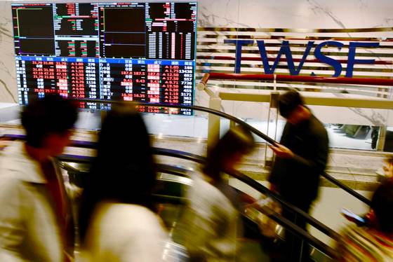 Taiwán supera a India como quinto mercado bursátil más grande del mundo, según Bloomberg
