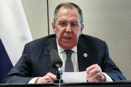 Lavrov acusa a Alemania de iniciar una "guerra de verdad" contra Rusia