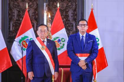 El presidente de Perú cambia al ministro de Trabajo tras denuncias vinculadas a Castillo