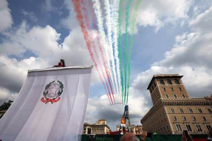 Las 'nonnas' de la República: 80 años del voto femenino que cambió la historia de Italia