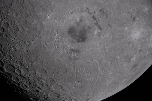 La cuenca Oriental de la Luna, uno de los mayores objetivos de estudio de Artemis II