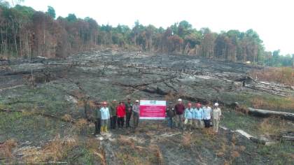 Indonesia sanciona a seis compañías por los incendios agrícolas en la isla de Borneo