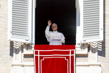 El papa llega al hospital Gemelli donde esta tarde será operado de un nódulo pulmonar