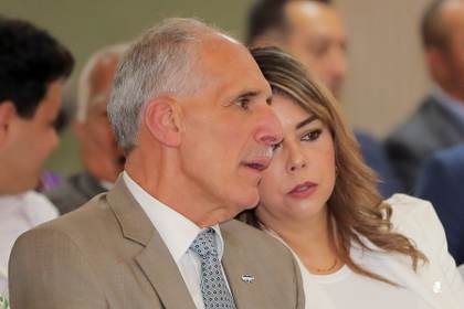 Presidente hondureño y senador republicano dialogan sobre seguridad, migración e inversión
