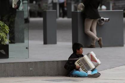 México reduce tasa de trabajo infantil a 12,6 %, pero aún afecta a 3,5 millones de menores