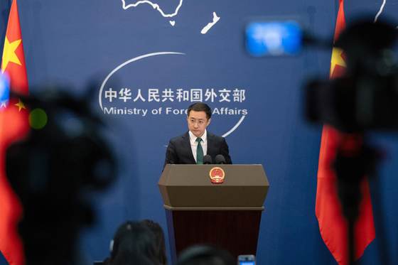 China pide desescalada en Oriente Medio para evitar un mayor impacto en la economía global