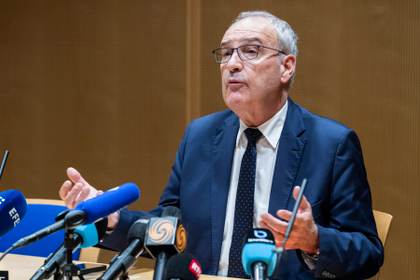 Presidente suizo pide paciencia y dice que la firma EEUU-Irán será "el fin de semana"
