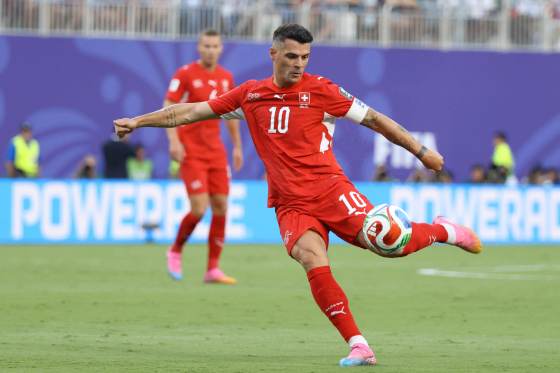 La selección suiza aparta temporalmente a Xhaka por falsificar un certificado covid