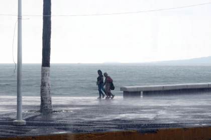 Huracán Polo deja dos menores muertos y tres desaparecidos en oeste de México