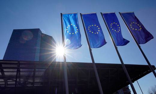 Miembros del BCE consideraron hace un mes que la tensión en O. Medio afectaría a inflación