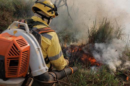 Las quemas controladas reducen en un 92 % el riesgo de incendios graves