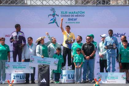 El peruano Christian Pacheco gana el Maratón de la Ciudad de México