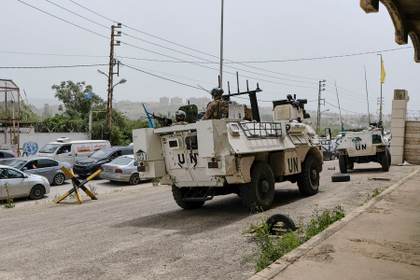 Macron anuncia la muerte de un segundo casco azul herido en Líbano
