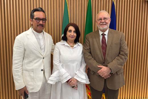 Italia llevará a la FIL de Guadalajara más de 60 escritores y el recuerdo de Umberto Eco