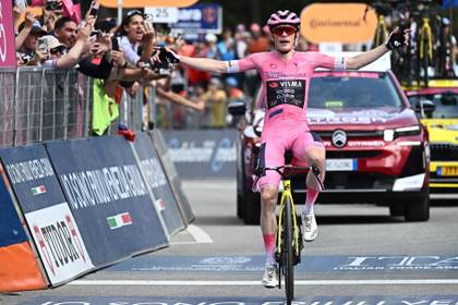 Vingegaard, con la cuarta victoria, da otro paso hacia el triunfo final