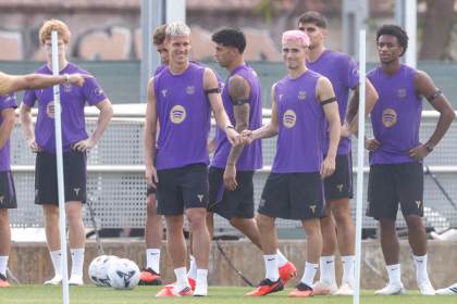 Gavi y Gabriel Jesus completan el penúltimo entreno antes del compromiso en Mestalla