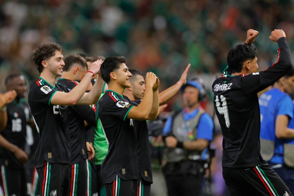 Sheinbaum celebra triunfo de México contra Corea del Sur en Palacio Nacional