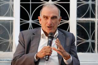 De la Calle: De la Espriella y Petro tienen en común que están "buscando siempre enemigos"