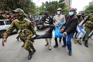 Al menos cinco detenidos en Kenia en protestas contra presuntos "secuestros" policiales