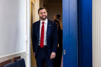 Retraso en inicio de negociaciones nucleares EEUU-Irán acentúa de nuevo la incertidumbre