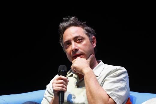 Pablo Larraín dice en México que cine latino cuenta historias locales con impacto global