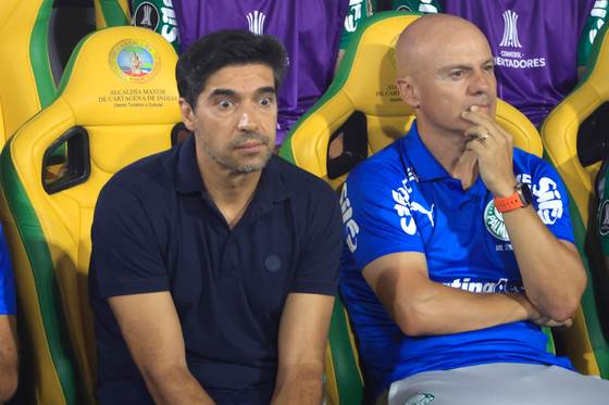 Abel Ferreira, sancionado con ocho partidos fuera del banco por conductas antideportivas