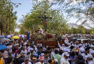 Nicaragua vive el Viernes Santo con fe en templos y en calma