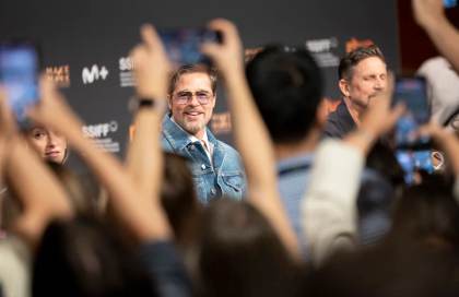 Brad Pitt: "En mis días más oscuros, contar mis problemas a familia y amigos lo fue todo"