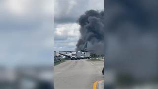 Un avión de carga de Amazon se estrella en el aeropuerto de Miami