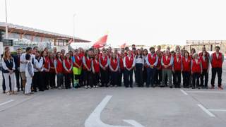 Parte a Venezuela un avión con voluntarios españoles para montar un hospital de campaña
