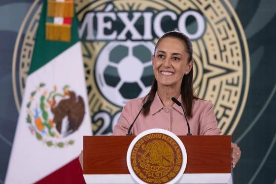Sheinbaum tratará de ver jornada inaugural del Mundial en el Zócalo, pese a protestas