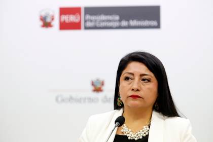 Presidente de Perú cesa a primera ministra a un día de pedir voto de confianza al Congreso