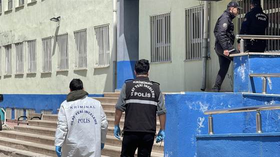 Al menos 16 heridos en un tiroteo indiscriminado en una escuela de secundaria turca