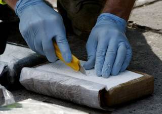 Detienen a cinco ecuatorianos con 137 kilos de cocaína en un puerto del oeste de México