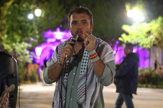 Los barcos de la Flotilla no abordados por Israel esperan en Creta debido al mal tiempo