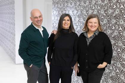 Las mujeres que cosían para el maestro Balenciaga ya tienen nombre propio