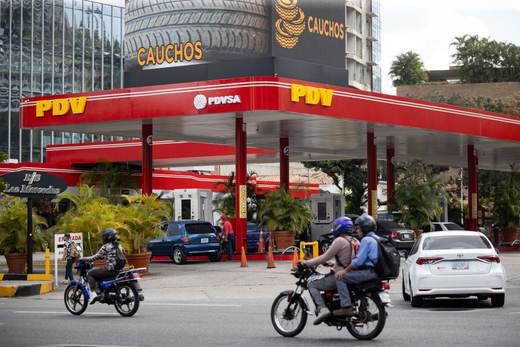 EE.UU. dice que exportaciones petroleras de Venezuela alcanzan su "nivel más alto" en 7 años