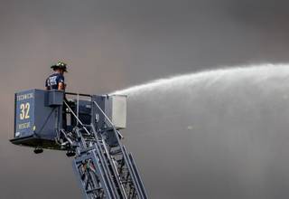 Dos fuertes incendios arden en los Everglades, el mayor ecosistema natural de Florida