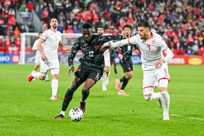 Canadá vuelve evidenciar sus graves problemas defensivos en el empate 0-0 contra Túnez