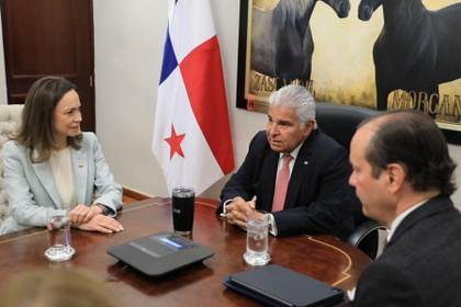 Mulino y Machado coinciden en necesidad de encontrar "solución democrática" para Venezuela