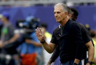 Queiroz niega problemas con James y dice que fue "un honor" haber entrenado a Colombia"