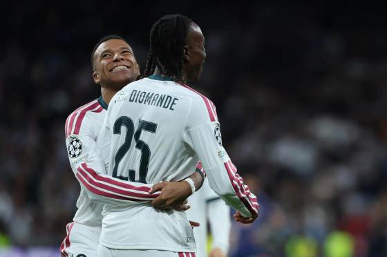 Mbappé: "Está bien que Vinícius esté triste porque quiere dar mucho al equipo"