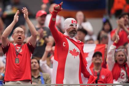Canadá y Sudáfrica abrazan juntos la historia ante afición entregada en su pase inédito