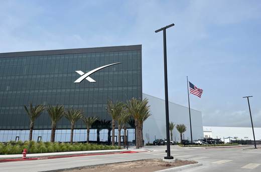 SpaceX pone a prueba su valoración récord en su primera semana en bolsa