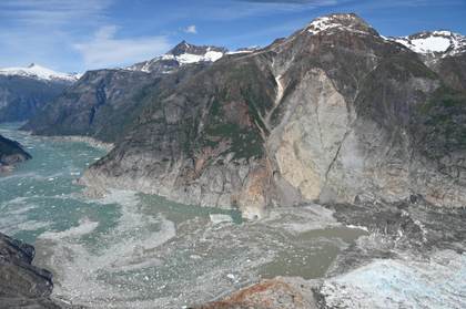 Tsunamis por el retroceso de glaciares: el fenómeno del que hay que protegerse