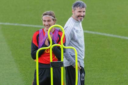 Van Bommel a los belgas eliminados por España: "Podríais haber ganado el Mundial"