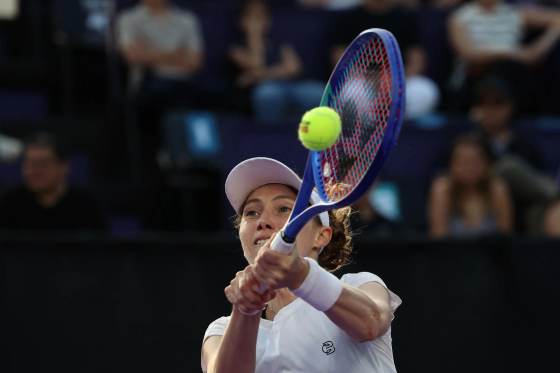 Cristina Bucsa, eliminada en octavos de final de Tokio por Maya Joint