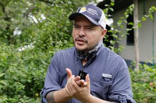 Director de agencia de tierras de Colombia: El latifundio "tiene amigos poderosos"
