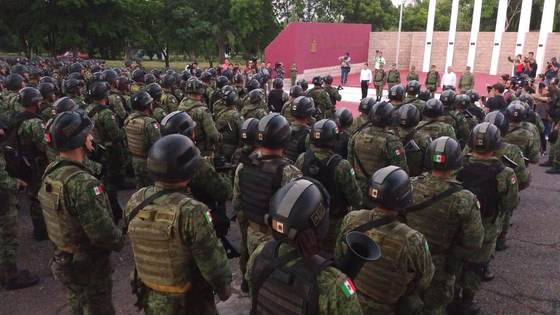 Juez abre proceso a 13 militares por homicidio de dos menores en el norte de México