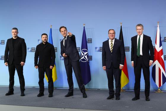 La OTAN prepara para la cumbre de Ankara un refuerzo europeo por el repliegue de EEUU